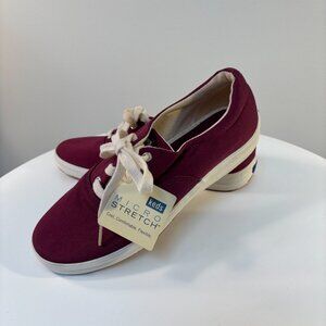 NWT KEDS Micro Stretch Maroon Sneakers – Vintage 2005 – Size 8